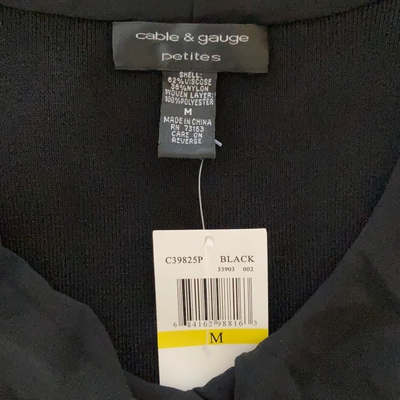 Cable & Gauge Petite M Black ruffled blouse. NWT - Picture 3 of 4
